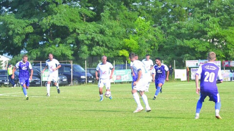 Liga a patra continuă în ritm alert
