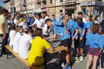 La linia de start a Crosului Sucevei s-au înscris peste 600 de participanți