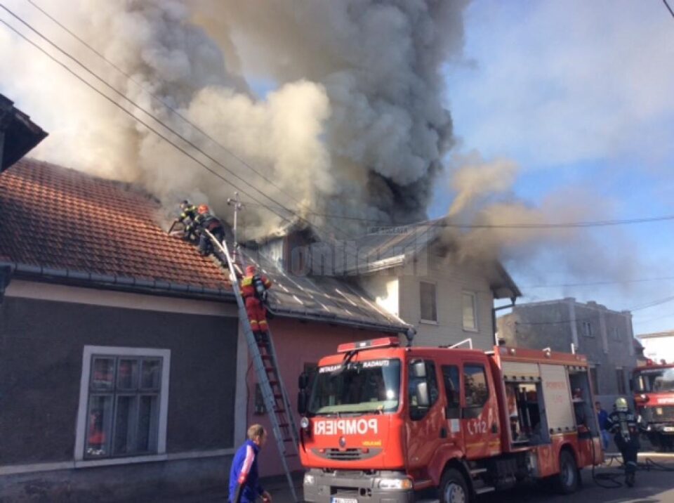 Incendiu în apropierea stației CFR Rădăuți