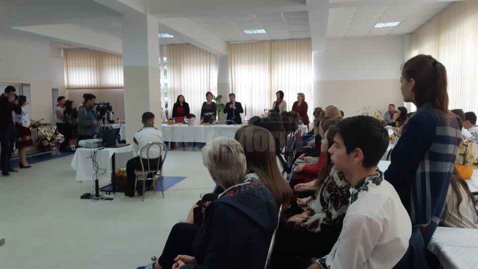 Colegiul „Spiru Haret” și școala din Grănicești, împreună pentru promovarea tradițiilor din zonă