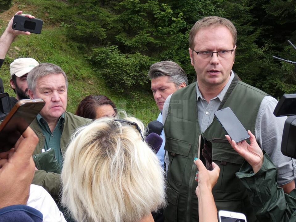Șeful Gărzii Forestiere Suceava, Mihai Gășpărel, care a declanșat controale amănunțite pe toate sesizările făcute de reprezentanții Greenpeace