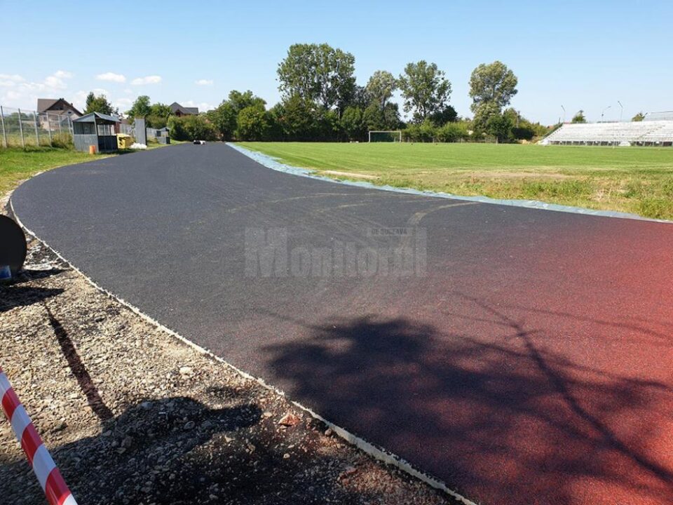 Noua pistă de atletism de la stadionul municipal va fi funcțională de săptămâna viitoare