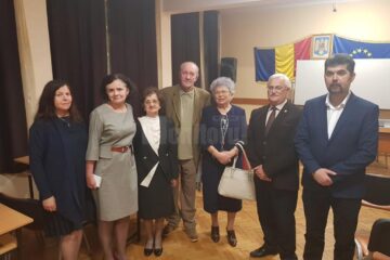 Vladimir Găitan, alături de profesori și foști colegi