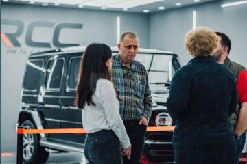 Real Car Center: un nou concept de centru auto din România a fost inaugurat la Țibeni