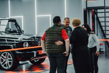 Real Car Center: un nou concept de centru auto din România a fost inaugurat la Țibeni