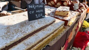 Târgul Mărului și Festivalul Fanfarelor