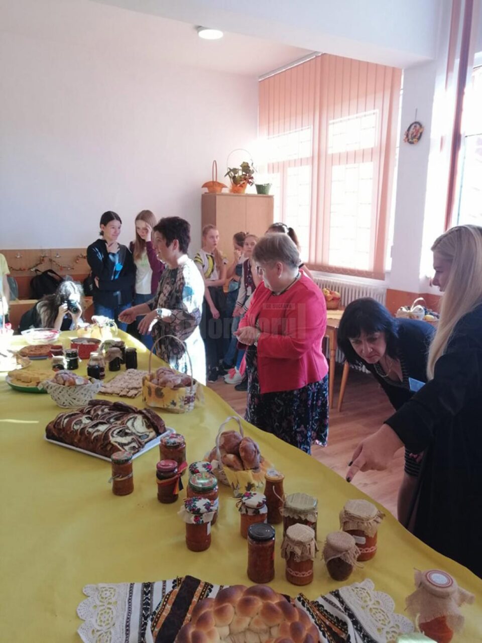 Elevi și profesori din Polonia, oaspeți la Școala Gimnazială Nr. 1 Suceava