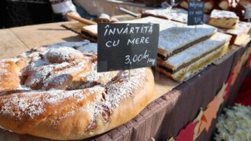 Târgul Mărului și Festivalul Fanfarelor