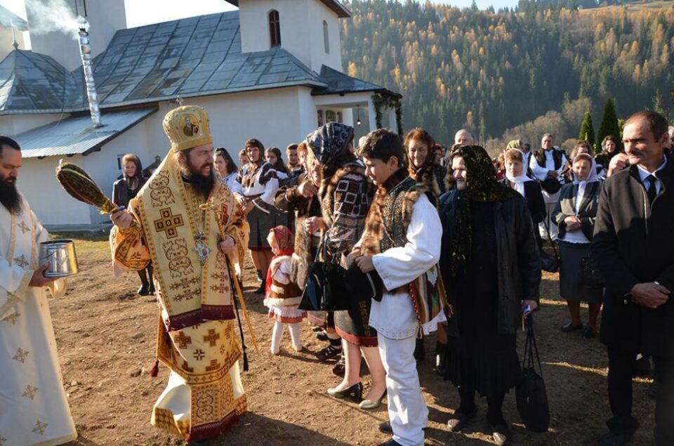 Binecuvântare arhierească în parohia Breaza de Sus