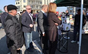 Târgul Mărului și Festivalul Fanfarelor