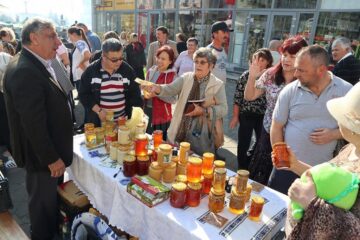 Târgul Mărului și Festivalul Fanfarelor