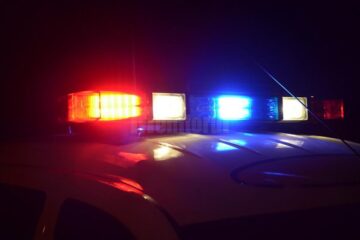 Cu poliția pe urme, a lovit trei mașini, după care a refuzat să fie testat pentru stabilirea alcoolemiei