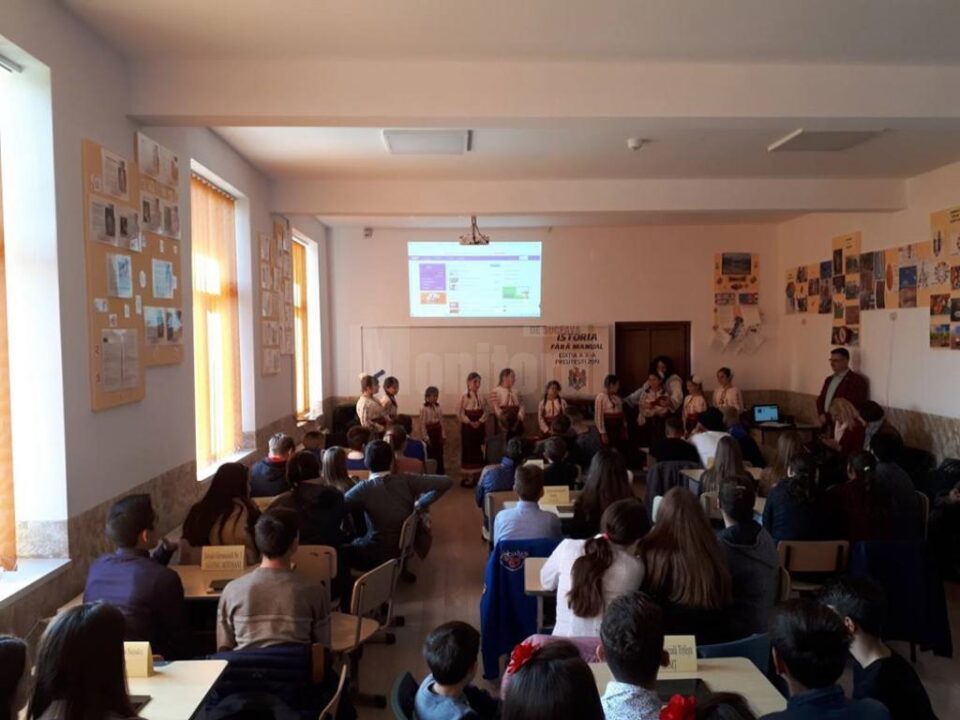 „Istoria fără manual”, din ce în ce mai atractivă pentru elevii înscriși în concurs