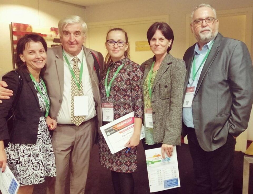Georgeta Maganu – as. Ortopedie Suceava, dr. Andrei Nica - Spitalul Colentina, Petronela Popa - as. Ortopedie Suceava, Corina Boiculese, Romică Bălan, asistenți Bloc operator Suceava