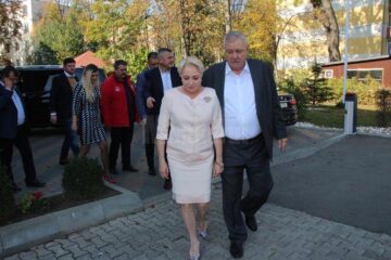 Simpatizanții și membrii PSD din județul Suceava au primit-o pe Viorica Dăncilă ca pe viitorul președinte al României