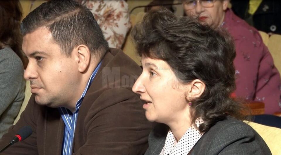 Mihaela Grijincu, directoarea școlii din Pătrăuți, a menționat că 65,5% dintre elevi sunt de etnie romă, însă școala nu are un mediator școlar