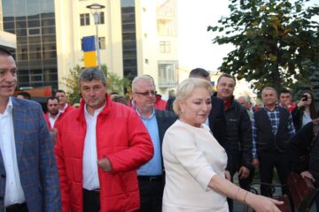 Simpatizanții și membrii PSD din județul Suceava au primit-o pe Viorica Dăncilă ca pe viitorul președinte al României