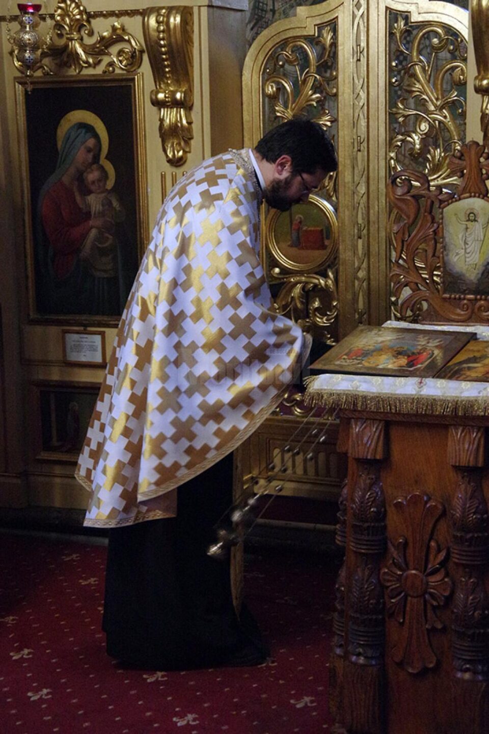„Sfințenia părinților îi mântuiește pe copii”