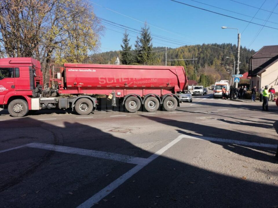 Vehiculul greu implicat în accident