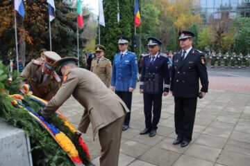 Ziua Armatei Române a fost sărbătorită în centrul Sucevei