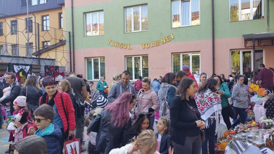 Târgul de toamnă, ediția a III-a, la Grădinița "Pichindel" Suceava