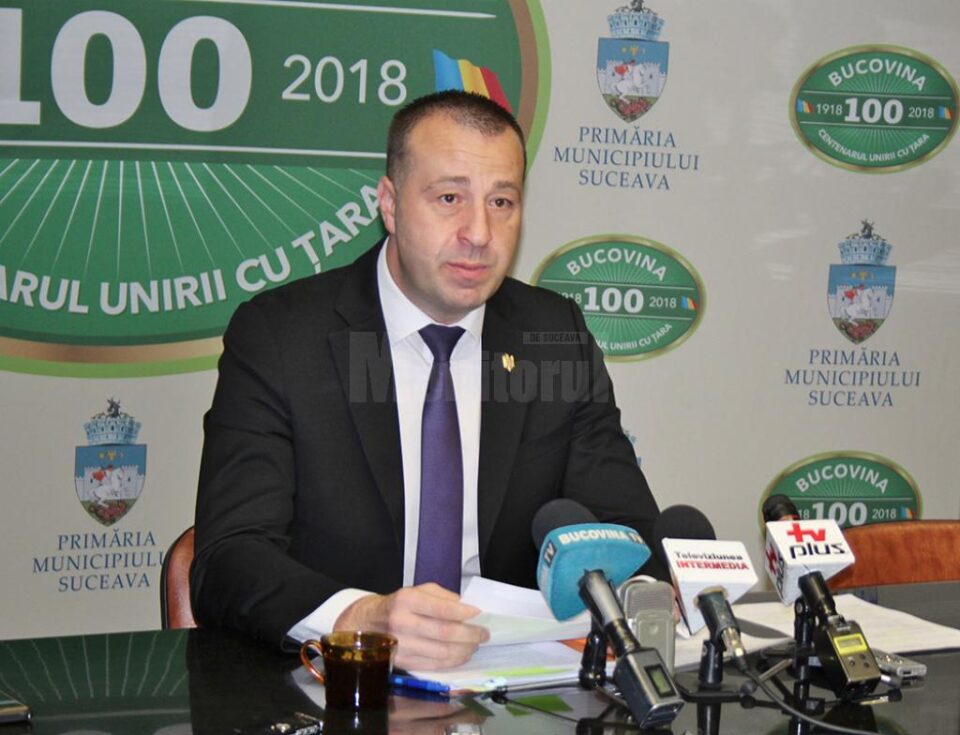 Viceprimarul Lucian Harșovschi reprezintă astăzi municipiul Suceava la evenimentul de închidere a finanțărilor elvețiene, la Palatul Parlamentului