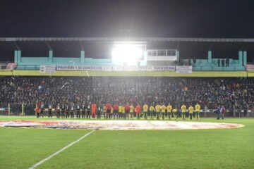 Timp de o oră Foresta a jucat de la egal la egal cu Dinamo. „Câinii” se califică în „sferturi” după victoria cu 4-0 de pe Areni