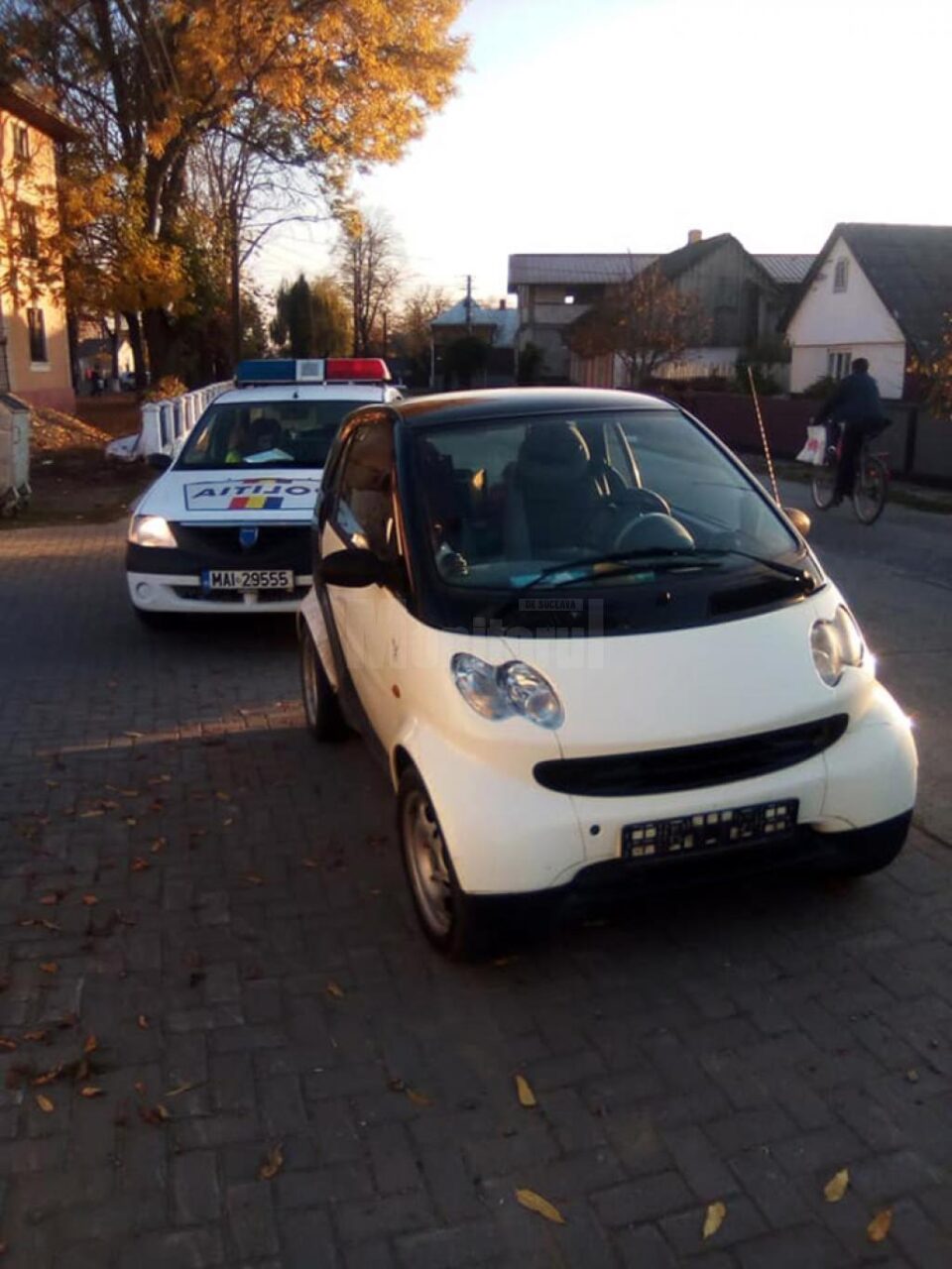 Lăsat fără numere de înmatriculare de polițiști