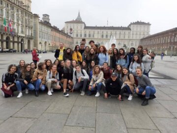 Elevi și profesori ai Colegiului Tehnic „Al.I. Cuza” Suceava, în Italia, în cadrul unui proiect Erasmus+