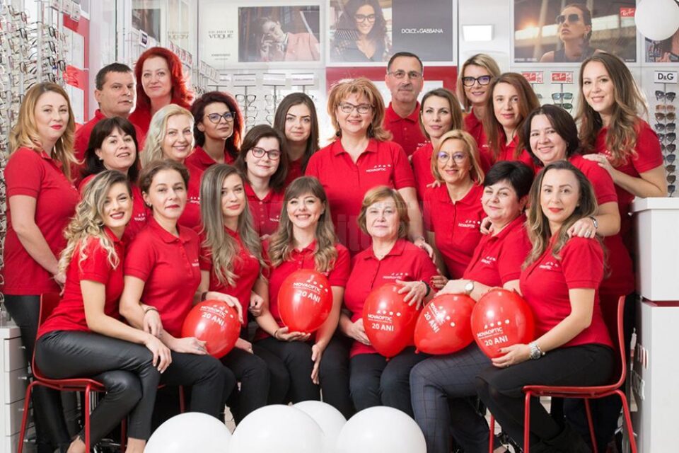 Clinica Novaoptic împlinește astăzi 20 de ani de activitate