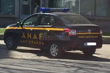 Inspectorii de la ANAF au drept de a opri mașini pentru control