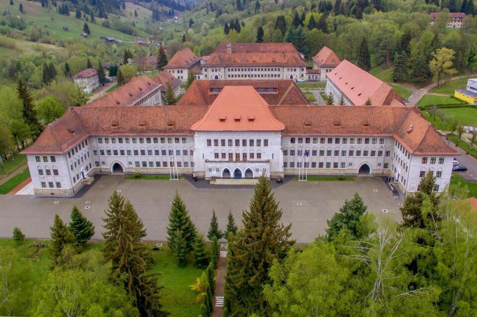 Colegiul Militar Stefan cel Mare Campulung