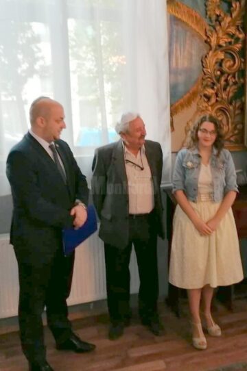 Eleva Daniela Abramiuc, de la Colegiul de Artă „Ciprian Porumbescu”, premiată ieri de Comunitatea evreilor cu o vacanță în Israel