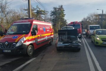 Carambol pe Calea Unirii, provocat de o șoferiță neatentă