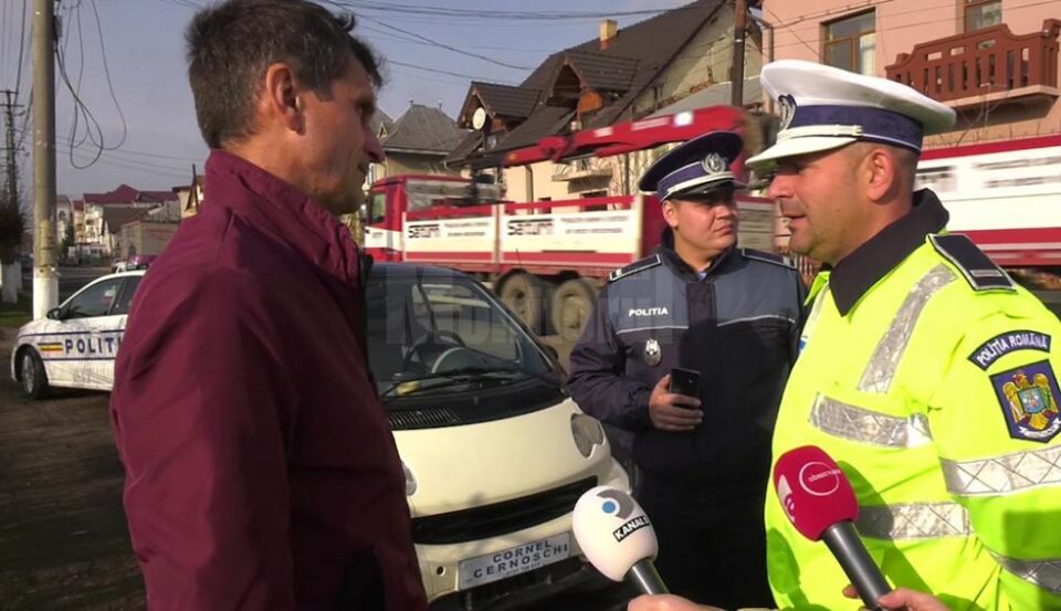 Suceveanul care și-a „înmatriculat” mașina cu numele său a continuat să iasă în trafic și a ajuns în arest