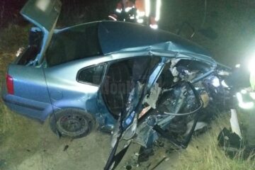 Doi tineri au murit după un cumplit accident rutier la Câmpulung Moldovenesc. Șoferul fugar a fost găsit de polițiști