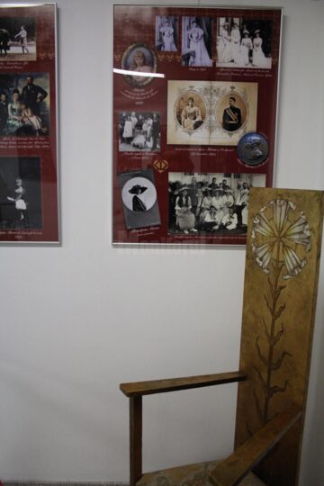 O expoziție cu piese din tezaurul național, aduse de la Muzeul Peleș, vernisată ieri la Muzeul de Istorie Suceava