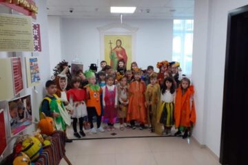 Festivalul toamnei și parada costumelor Eco, la Școala Primară ”Sfântul Ioan cel Nou de la Suceava”