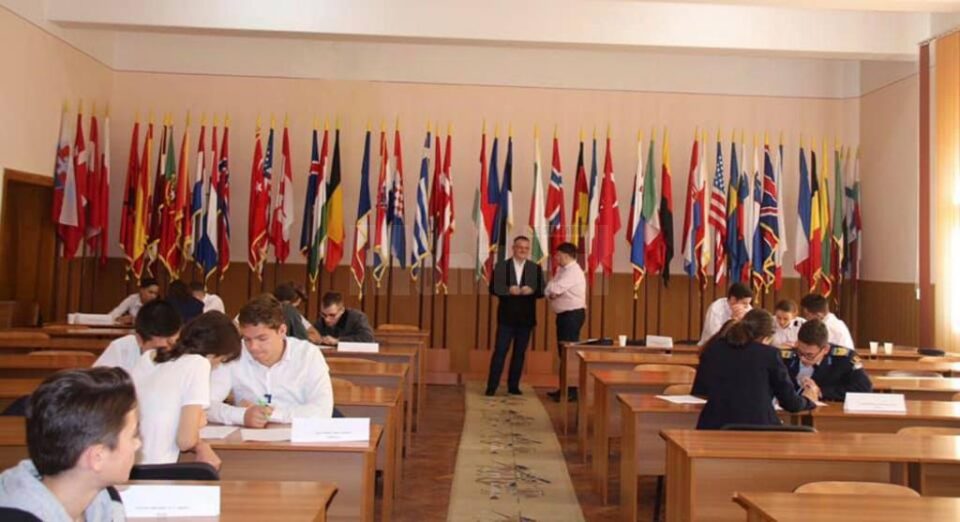 Locul I pentru elevii militari în cadrul unui concurs național de istorie