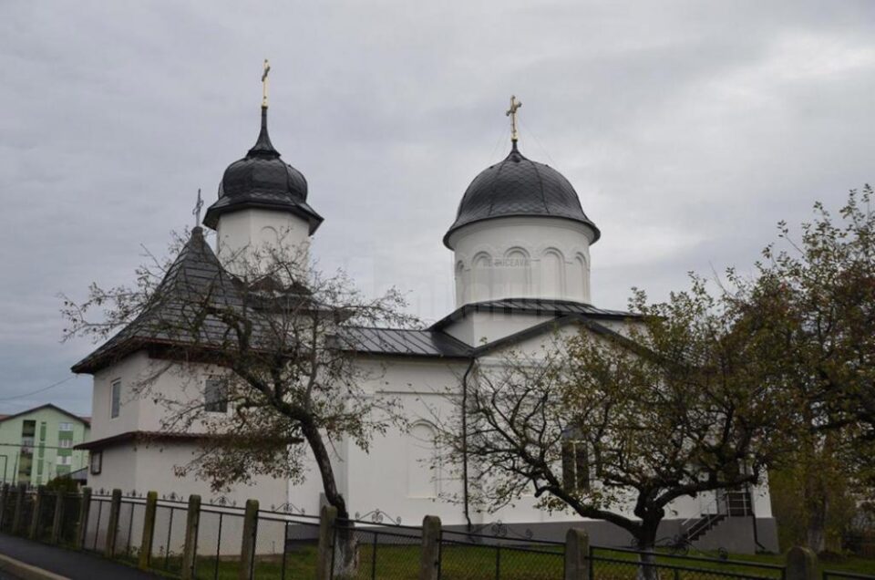 Avatarurile și biruințele unei biserici istorice a Fălticenilor