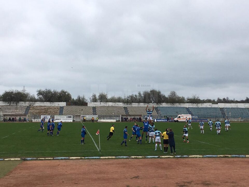 Sucevenii au rezistat doar prima repriză, în timp ce în ultima parte au fost depășiți net la aproape orice fază Sursa foto: Cătălin Donose