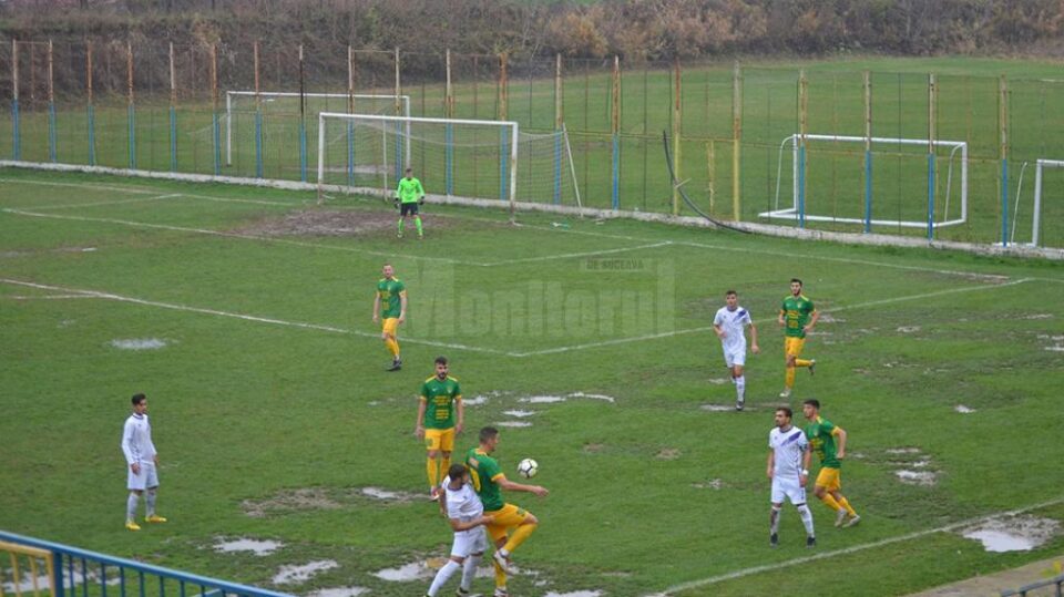 Foresta a întâmpinat probleme la Bacău din cauza stării deplorabile a suprafeței de joc Foresta a întâmpinat probleme la Bacău din cauza stării deplorabile a suprafeței de joc