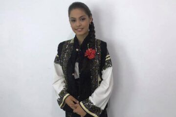 Angela Galea, în semifinala concursului „Vedeta Populară” Angela Galea, în semifinala concursului „Vedeta Populară”