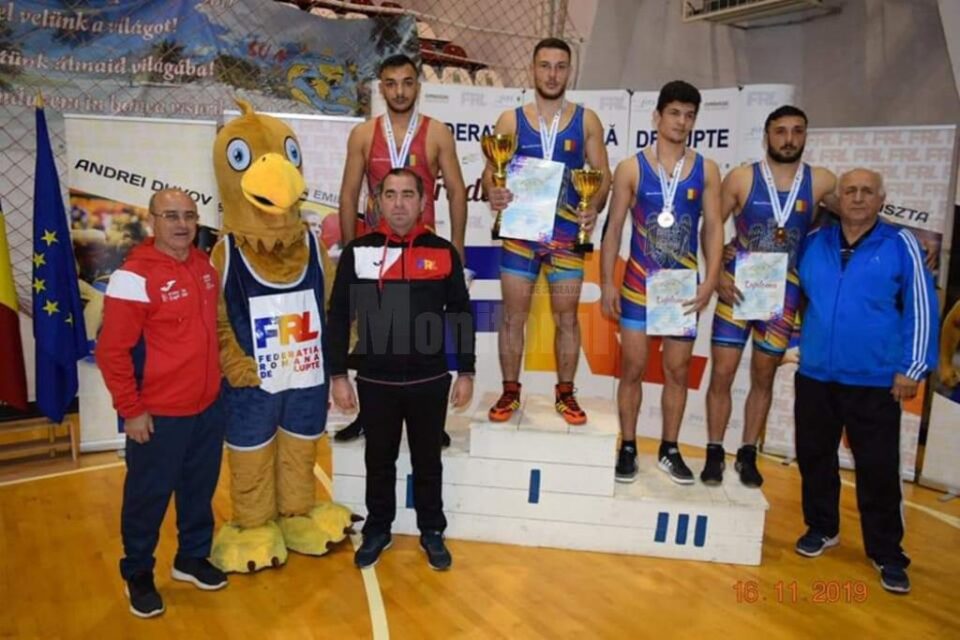 Ionuț Agache a urcat pe cea mai înaltă treapă a podiumului de premiere la Cupa României pentru seniori Ionuț Agache a urcat pe cea mai înaltă treapă a podiumului de premiere la Cupa României pentru seniori