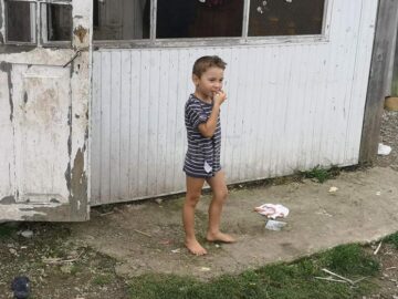 O familie cu 10 copii din Râșca are nevoie de ajutor