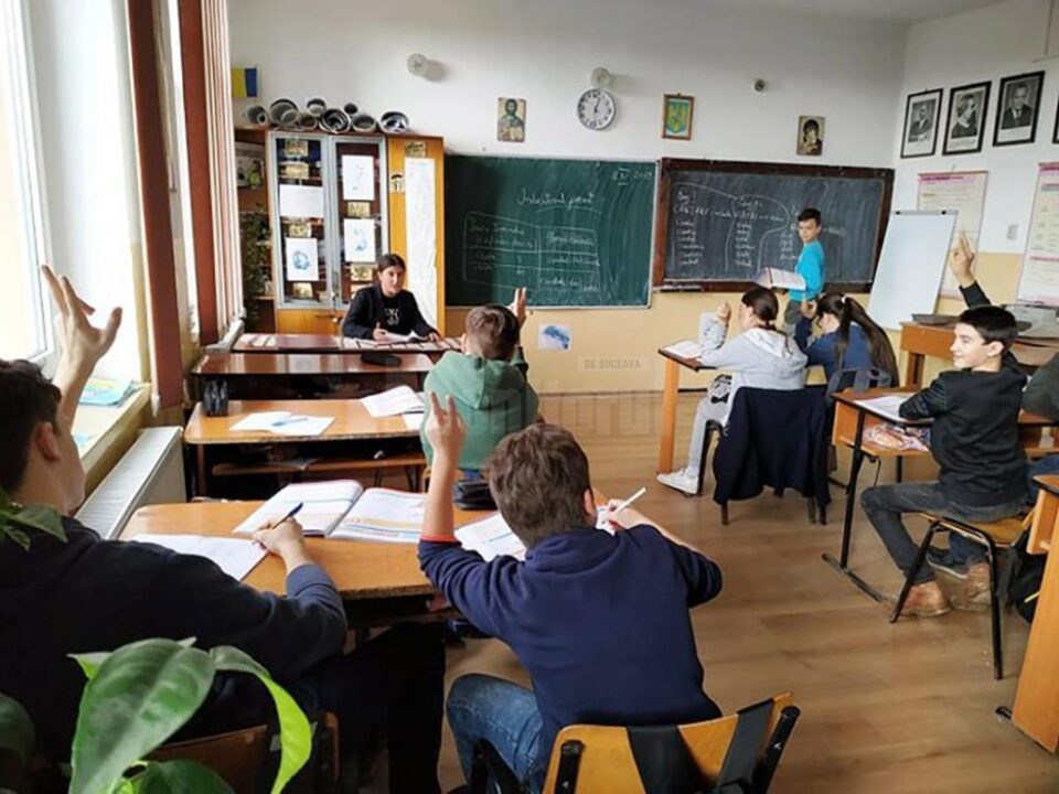Elevii au stat la catedră și au intrat în rolul profesorilor