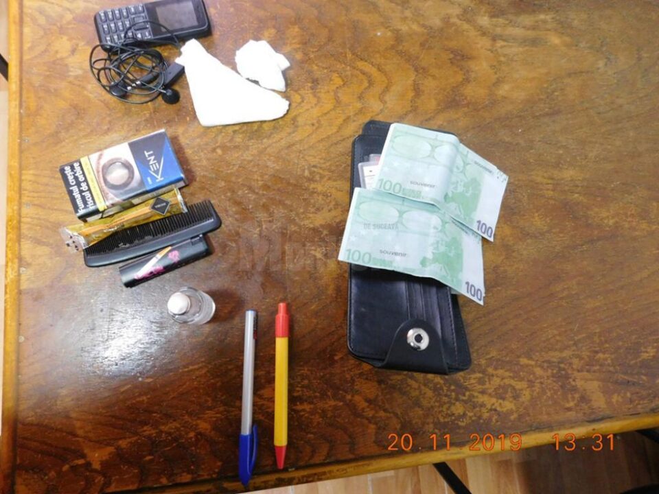 „Perversul din centrul Sucevei”, surprins dând târcoale pe la balurile bobocilor și pe la școli