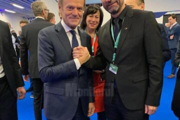Marian Andronache alături de liderul PPE, Donald Tusk
