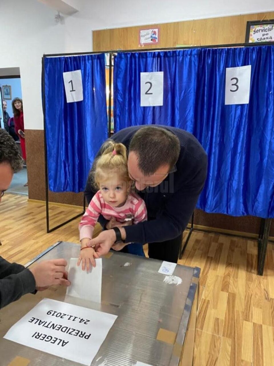 Lucian Harșovschi a votat pentru ca tinerii să nu mai plece din România