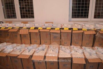 Țigări de contrabandă, de peste 85.000 de euro, capturate în zona de munte